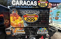 Caracas Dog food truck at World Food Trucks Kissimmee